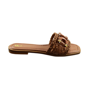 Zoe Camel